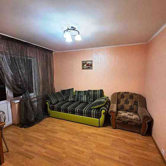 2 Поверх. Оренда 2к квартири вул. Ужвій Київ