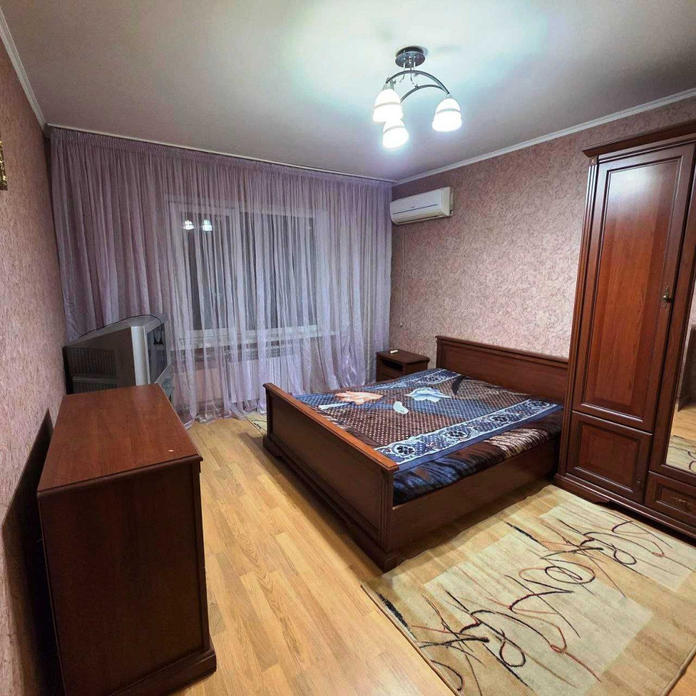 2 Поверх. Оренда 2к квартири вул. Ужвій Киев - изображение 3