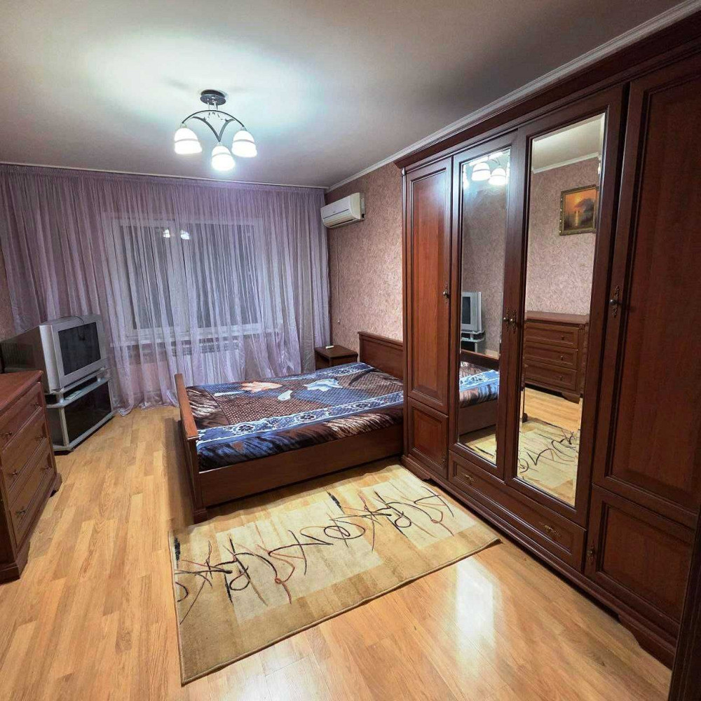 2 Поверх. Оренда 2к квартири вул. Ужвій Киев - изображение 4