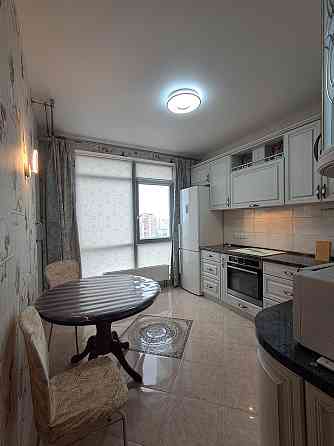 Сдам шикарную двухкомнатную квартиру в ЖК Гольфстрим,  паркинг! Одесса