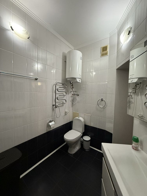 3 кімн 140 кв м , пр Івасюка 4 ЖК Оазіс Оболонь Київ - зображення 8