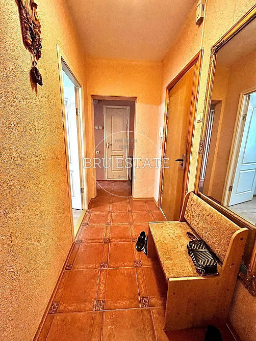 Продаж приємної 2 к кв  Позняки Харківська низький поверх Киев - изображение 6