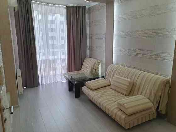 Позняки, вул. Драгоманова, 2-а, приваблива 2-кімнатна квартира. Киев