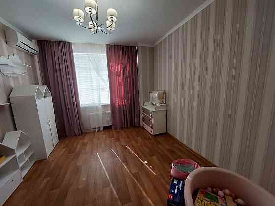 Продам 3-х комнатную квартиру с ремонтом в новом доме Одесса