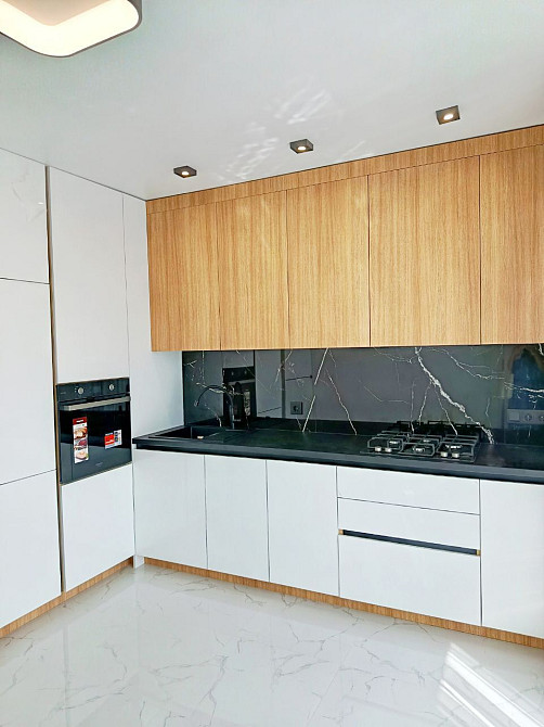 1кімнатна квартира з сучасним ремонтом у новобудові €$ Рівне - зображення 1