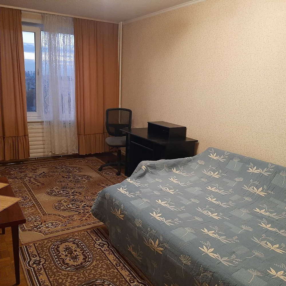 Сдам 3-комнатную квартиру в Киеве Киото 13 м. Лесная Черниговская парк Київ - зображення 1