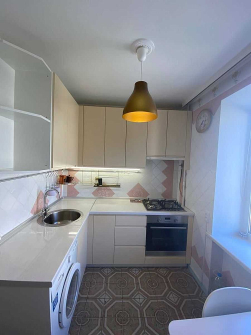 Гетьмана  Скоропадського вул. Льва Толстого 49 Університет Київ - зображення 1