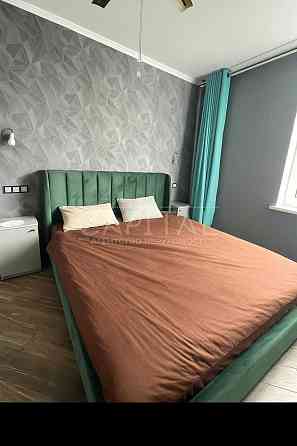 Оренда 2-кімнатної квартири в ЖК "Яскравий", Мінський масив Київ