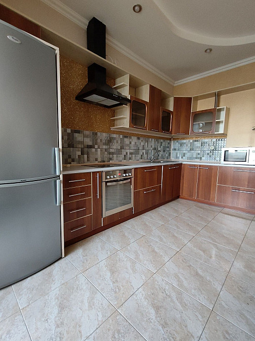 Оренда 2 кімнатної квартири Центр міста Хмельницький - зображення 2