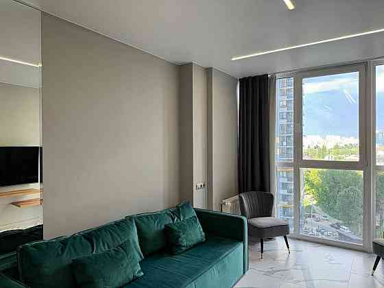 Простора, видова однокімнатна квартира 51 м. ЖК "Campus" Київ