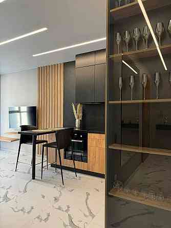 Простора, видова однокімнатна квартира 51 м. ЖК "Campus" Київ