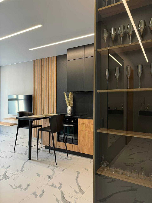 Простора, видова однокімнатна квартира 51 м. ЖК "Campus" Київ - зображення 3