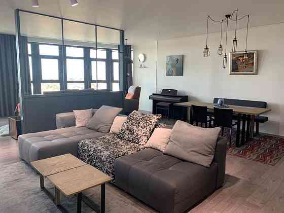 ЛОФТ квартира сутудія loft Carnegie Карнегі центр генератор парковка Київ