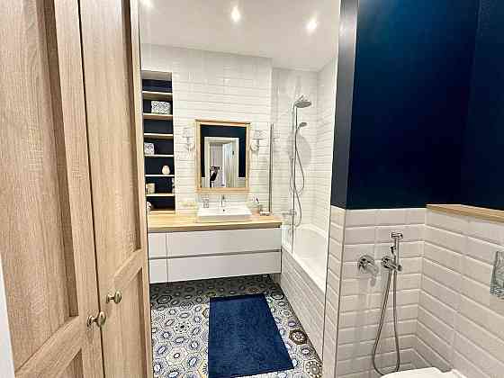 2к квартира в ЖК Шервуд паркінг, на два автомобіля, без комісії Київ