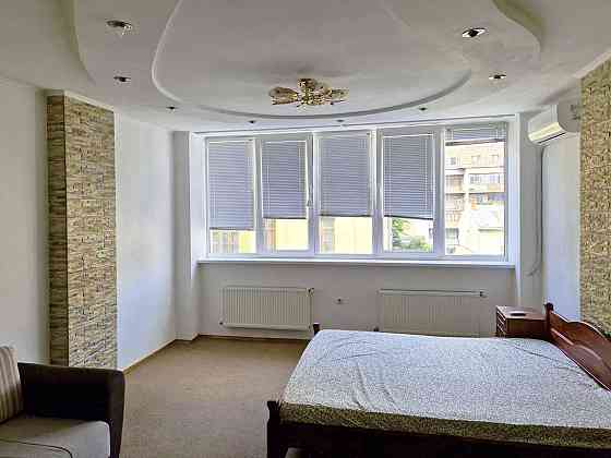 Оренда 3к.квартири з Кондиціонерами та Посудомийкою,
новобудова, центр Ивано-Франковск