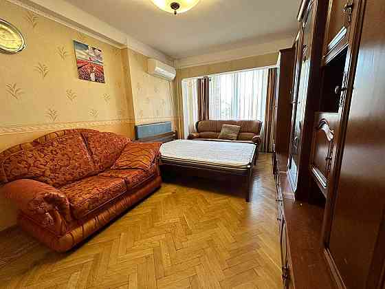 2к Березняки, Бучми 5/1, м. Лівобережна Киев