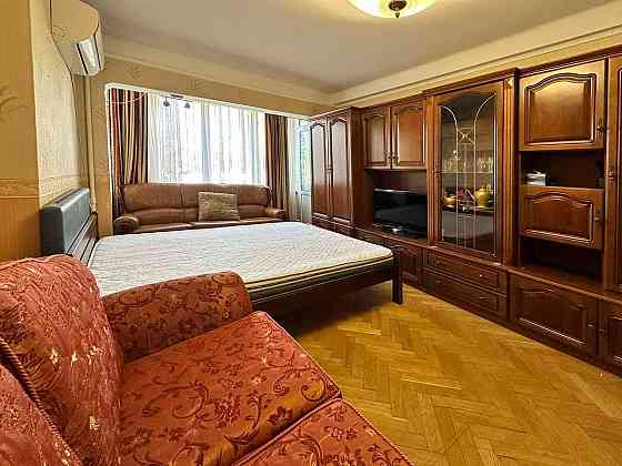 2к Березняки, Бучми 5/1, м. Лівобережна Киев