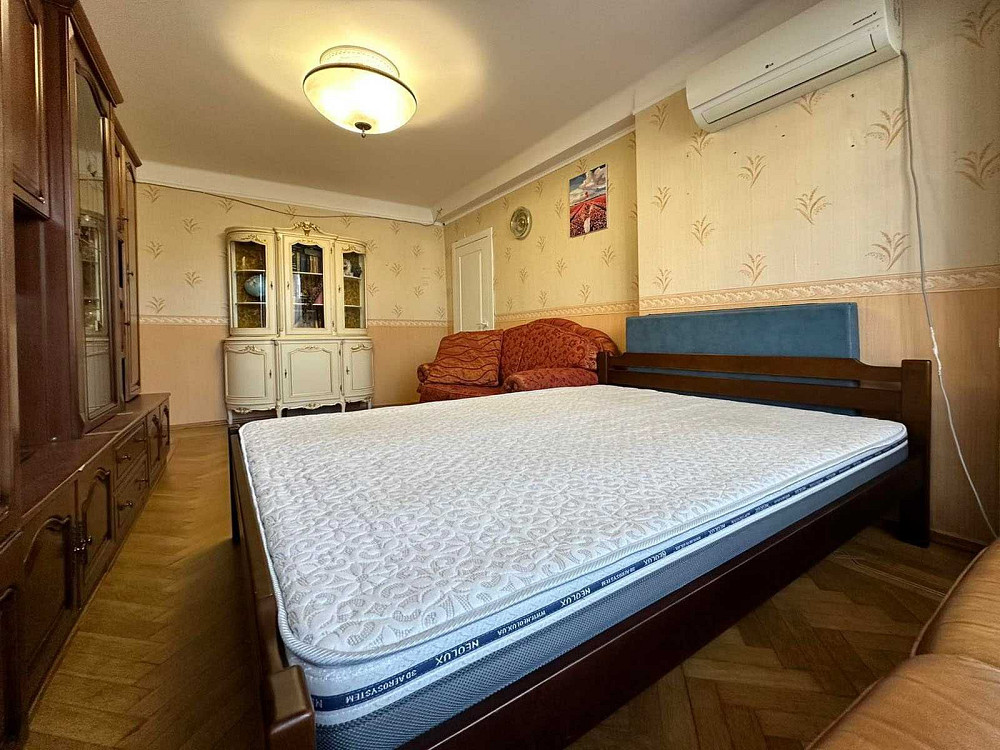 2к Березняки, Бучми 5/1, м. Лівобережна Киев - изображение 2