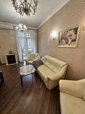 Оренда 2- кв квартира Лютеранська м. Хрещатик Киев