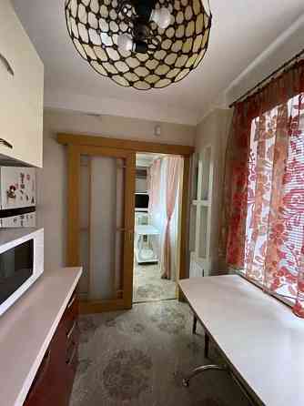 2-кімнатна, 43 м2, вул. Ісаакяна, 2, ст.м. Політехнічний інститут Киев