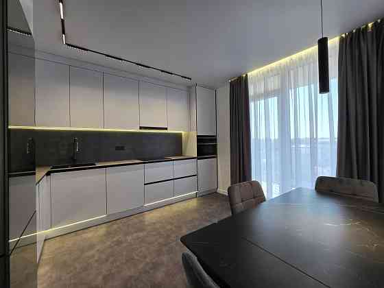 1,5-кім.кв. ЖК Фемілі Плаза, Крайківського Ивано-Франковск