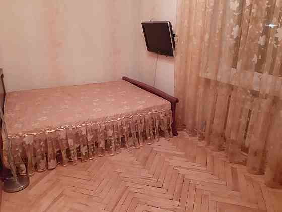 2 кімнатна, нас. пункт Стоянка, 10 км до метро Житомирська, власник Стоянка