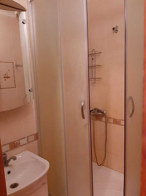 2 кімнатна, нас. пункт Стоянка, 10 км до метро Житомирська, власник Стоянка - зображення 8