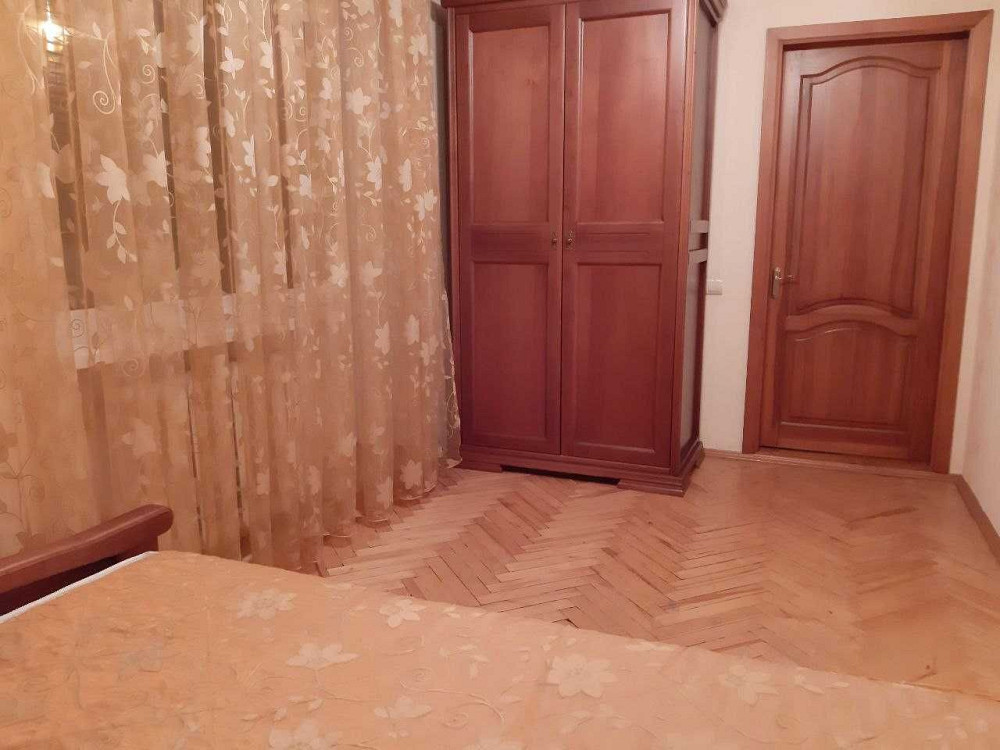 2 кімнатна, нас. пункт Стоянка, 10 км до метро Житомирська, власник Стоянка - зображення 5