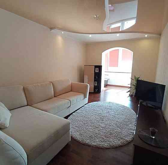 Здається 2-кімнатна квартира з кухнею-студією в центрі міста. Ивано-Франковск