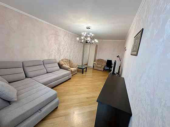 2к. квартира з чудовим ремонтом Турецьке містечко, Севастопольська пл. Киев