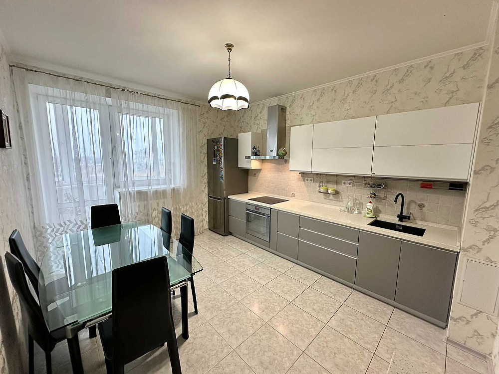 2к. квартира з чудовим ремонтом Турецьке містечко, Севастопольська пл. Київ - зображення 4