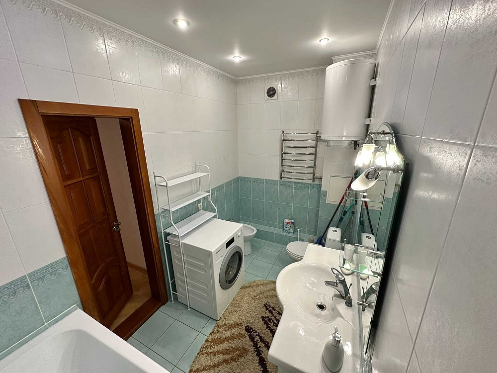 2к. квартира з чудовим ремонтом Турецьке містечко, Севастопольська пл. Київ - зображення 8