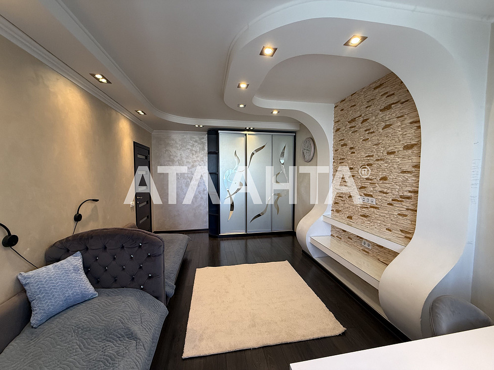 Оренда трикімнатна квартира Дарниця Киев - изображение 2