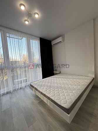 1-кім квартира, ЖК Метро парк, вул. Кам'янська 127, метро Вирлиця Киев