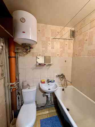 Антоновича 10Б низ пр. Александра Поля пакр Глобы центр Днепр