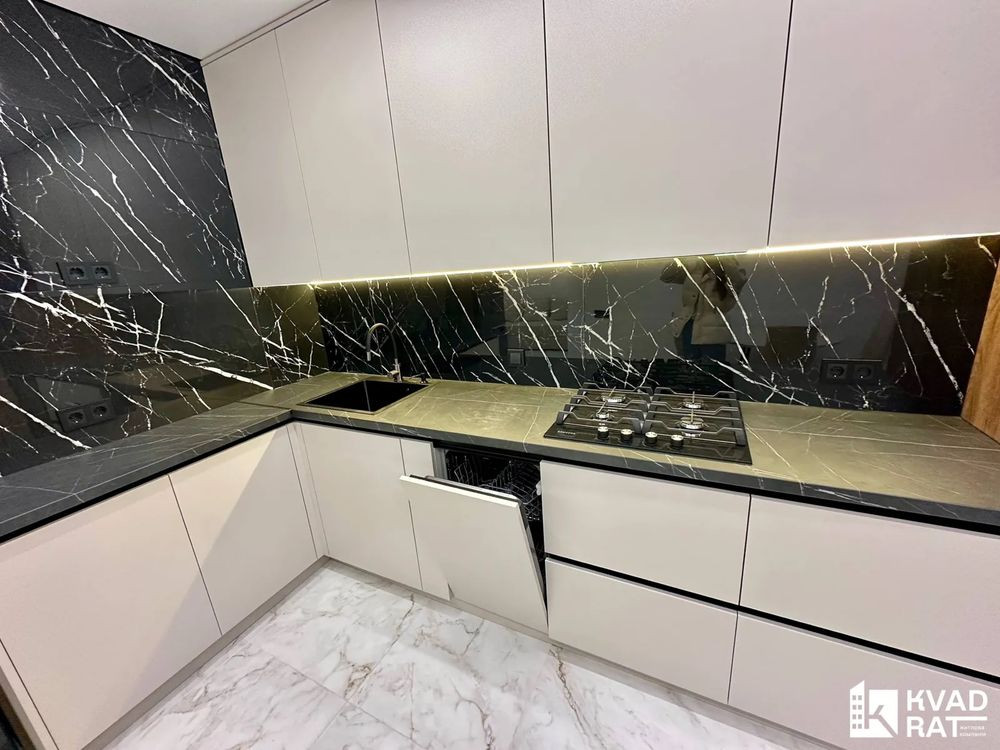 Перша здача,Паркова Алея,1кім Ивано-Франковск - изображение 3