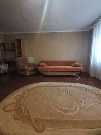 Здам 1 кім. кв. Залозецького 79 Черновцы