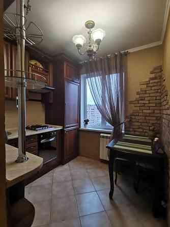 Від власника. Здам 2к квартиру по вул. Симиренка 5 Киев