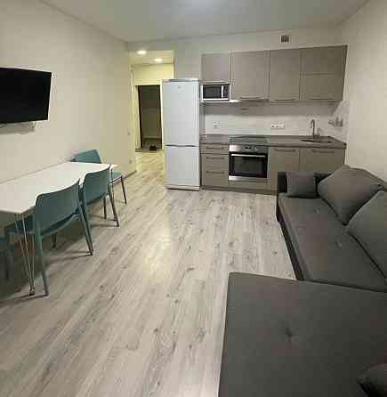 Теремківська 3а. Метро Теремки пішки. 2 спальні Киев