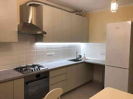 ЖК Кришталеві Джерела 2 кім ( Феофанія, Теремки, ВДНГ) Киев