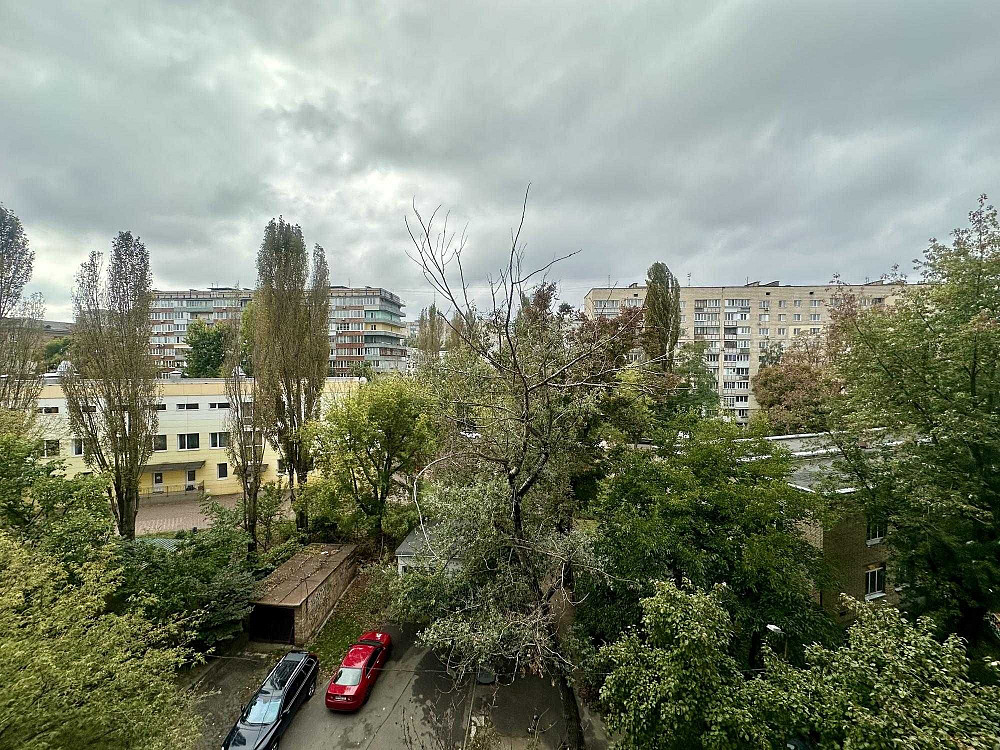 Продам 2к квартиру  по вул. Кирилівська 115/2 Киев - изображение 3