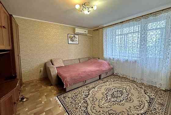 Однокімнатна квартира з УСІМ необхідним! Охайна! Великий балкон! Николаев