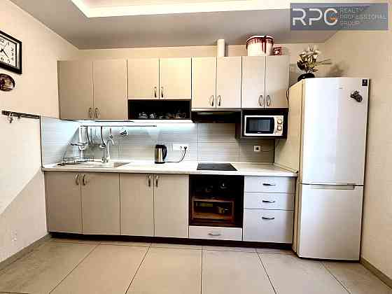 Продаж без% 2-к квартири ЖК Славутич метро 2 хв вул Зарічна Генератор Киев