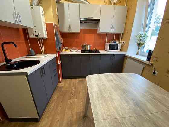 Продам квартиру Центр міста Александрия (Ровенская обл.)