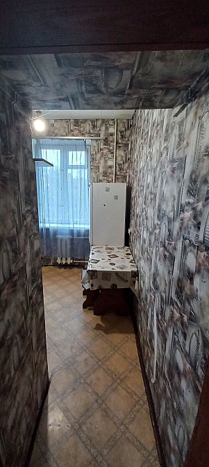 Продам 2х кiмн кв на Дарницькiй пл. Соборностi,1, газ,3 поверх Киев - изображение 1