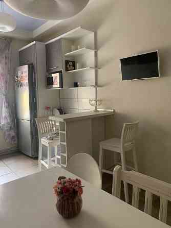 Продам 3к квартиру с мебелью и техникой Харків