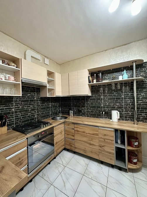 Продаж 2-кімнатної квартири у Луцьку Луцьк - зображення 1