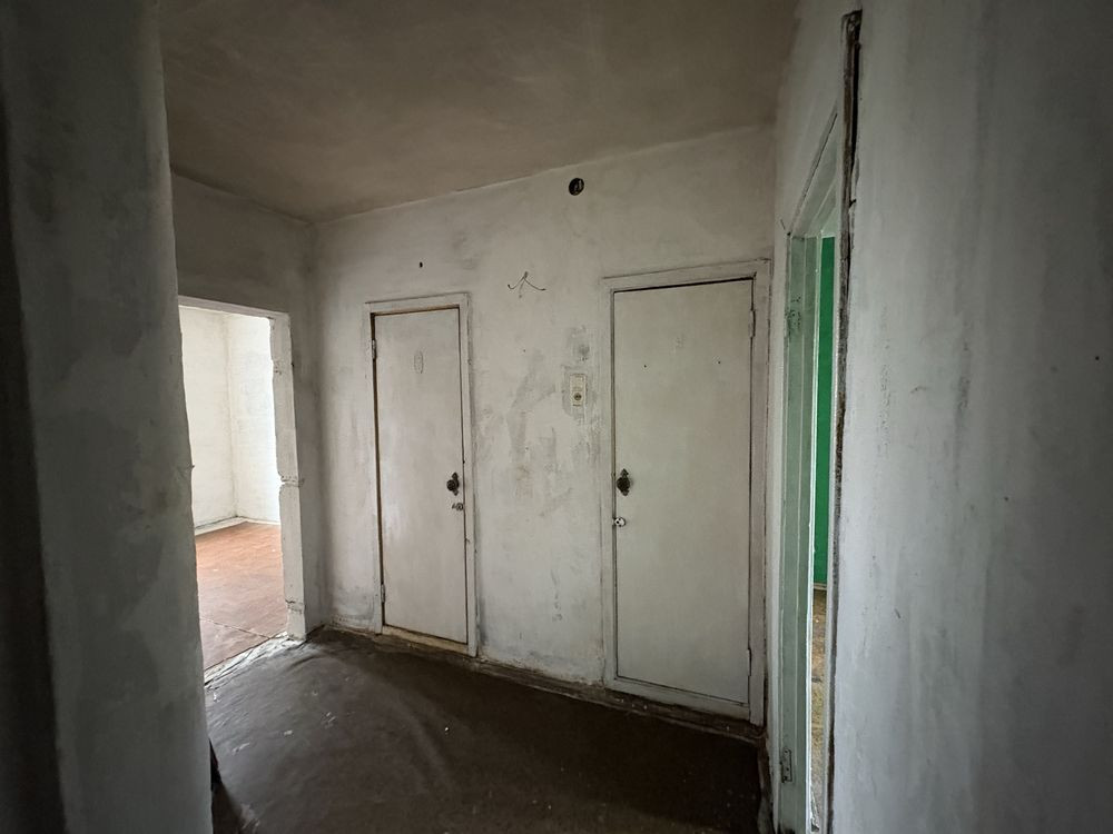 ПРОДАЖ 3-кімнатної квартири з видом на озеро Київ - зображення 8