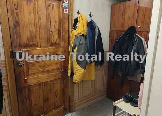 РУСАНІВКА! 1 кімнатна квартира біля м. Лівобережна! Вул Ентузіастів 33 Киев