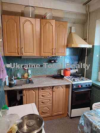 РУСАНІВКА! 1 кімнатна квартира біля м. Лівобережна! Вул Ентузіастів 33 Киев